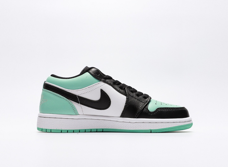 나이키 조던 1 로우 에메랄드토 Jordan 1 Low Emerald Toe 553558-117