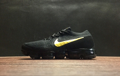 나이키 에어 베이퍼맥스 플라이니트 블랙 골드 Nike Air VaporMax Flyknit Black Gold AA3851-107