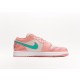 나이키 조던 1 로우 라이트 매더 루트 (W) Jordan 1 Low Light Madder Root DC0774-800