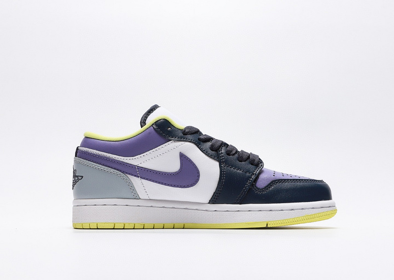 나이키 조던 1 로우 SE 미스매치드 (W) Jordan 1 Low SE Mismatched DJ4342-400
