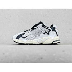 아디다스 부스트 오리지널스 리스폰스 ADIDAS Originals Response GY0105