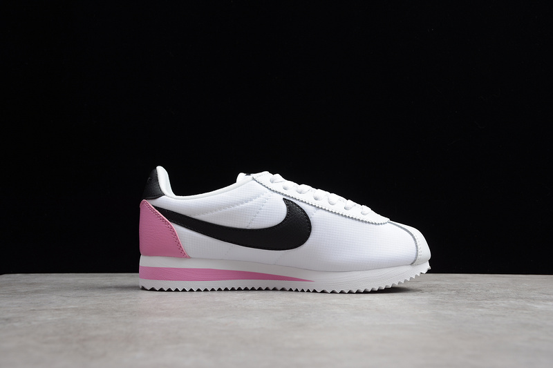 나이키 클래식 코르테즈 Nike Classic Cortez 905614-106