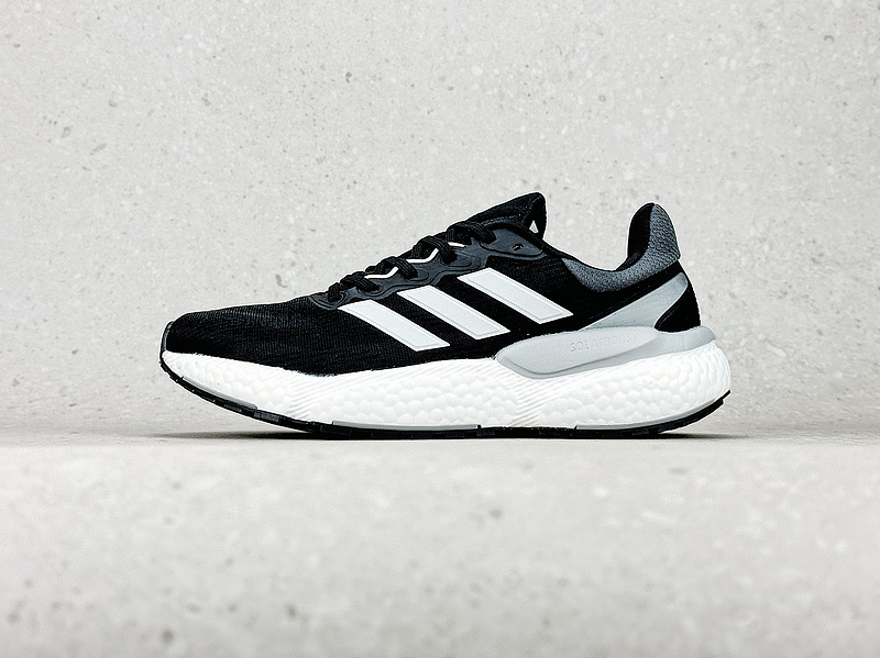 아디다스 부스트 솔라 글라이드 5 ADIDAS BOOST SOLAR GLIDE 5 HP5664