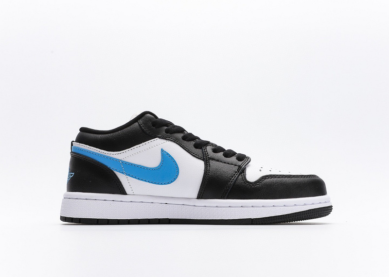 나이키 조던 1 로우 블랙 유니버시티 블루 (W) Jordan 1 Low Black University Blue DC0774-041