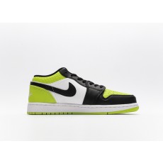 나이키 조던 1 로우 비비드 그린 앤 블랙 (W) Jordan 1 Low Vivid Green and Black DX4446-301