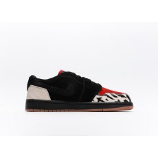 나이키 조던 1 x 솔플라이 레트로 로우 OG SP 블랙 앤 스포츠 레드 Jordan 1 x SoleFly Retro Low OG SP Black and Sport Red DN3400-001