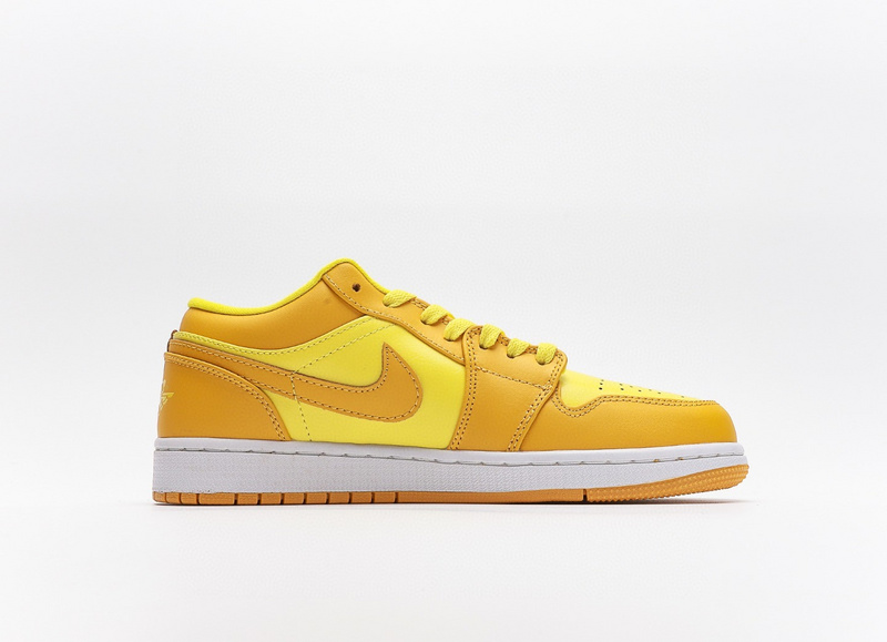 나이키 조던 1 로우 옐로우 스트라이크 (W) Jordan 1 Low Yellow Strike DC0774-700
