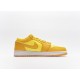 나이키 조던 1 로우 옐로우 스트라이크 (W) Jordan 1 Low Yellow Strike DC0774-700
