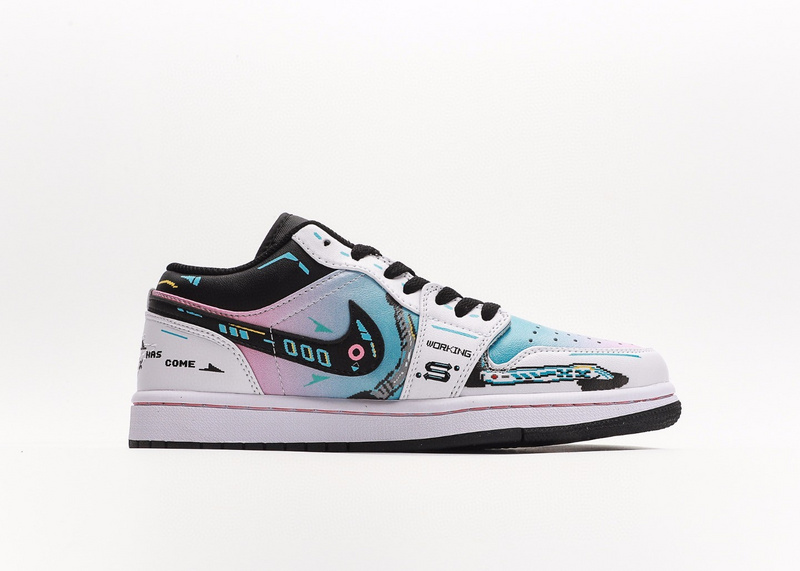 나이키 조던 1 로우 그레이 포그 블랙 블리치드 코랄 Jordan 1 Low Grey Fog Black Bleached Coral 553558-062