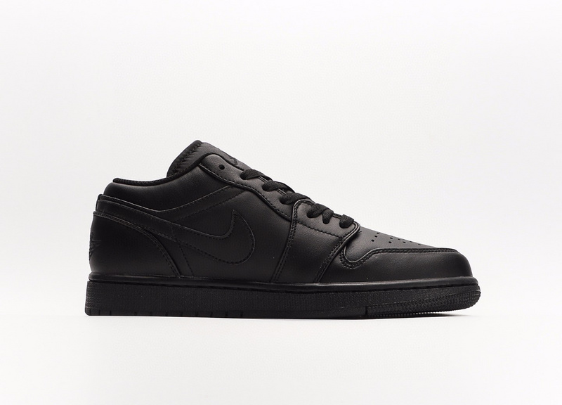 나이키 조던 1 로우 트리플 블랙 2022 Jordan 1 Low Triple Black 2022 553558-093