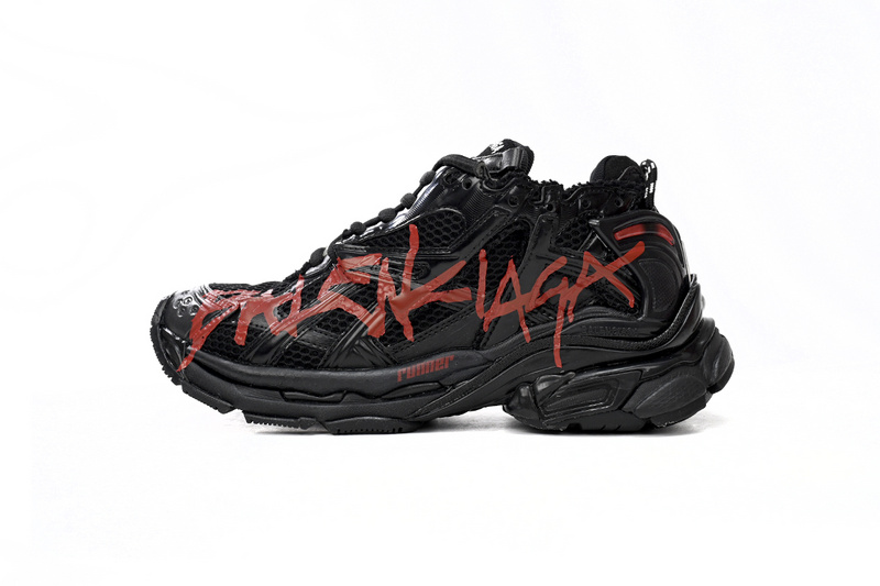 발렌시아가 Runner Black And Red BLG 10028