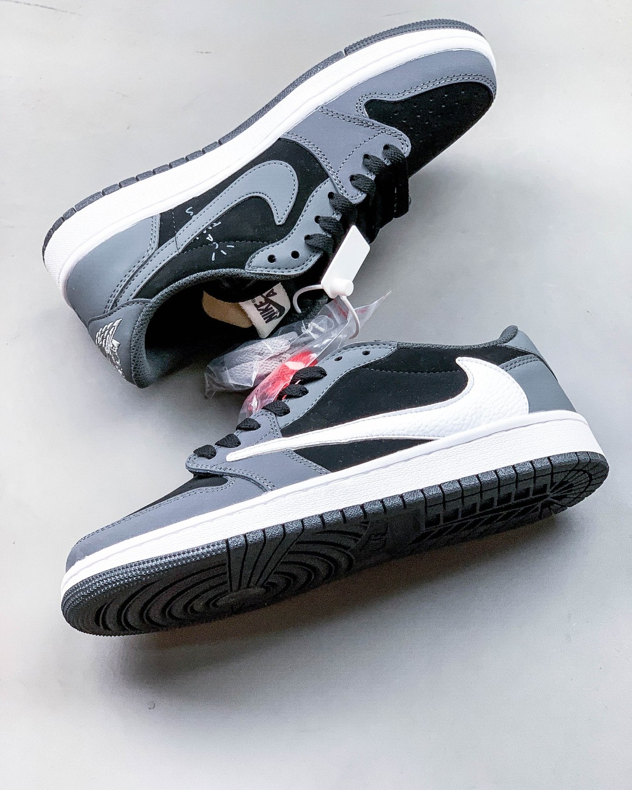 나이키 조던 1 로우 Jordan 1 Low NJN90017