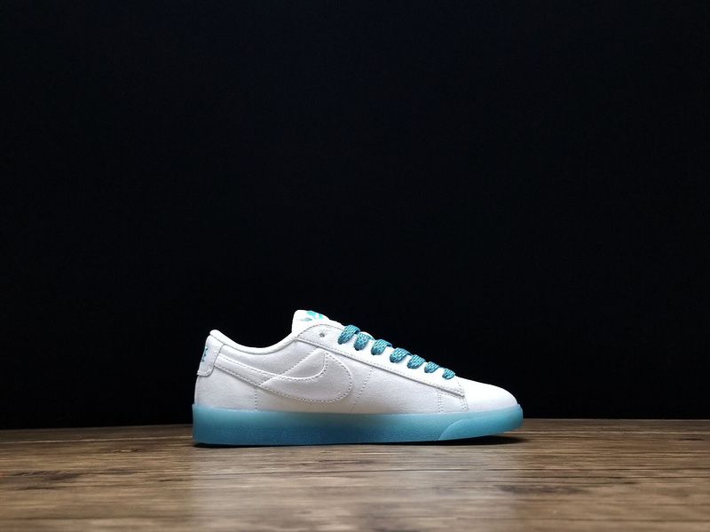 나이키 WMNS 블레이저 로우 Nike Blazer Low AV9371-118