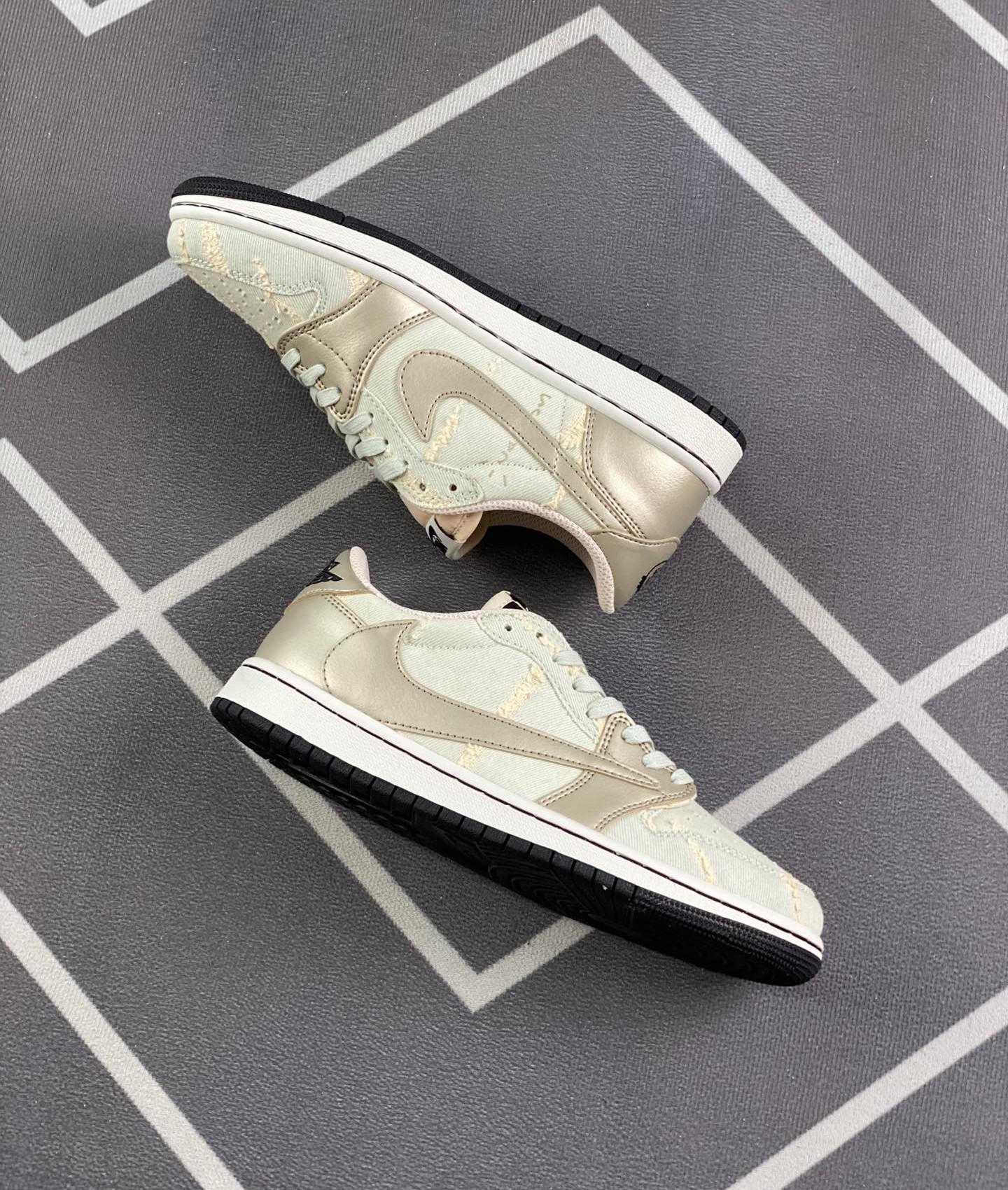 나이키 조던 1 로우 Jordan 1 Low NJN90005