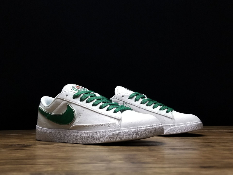 Stranger Things x 나이키 블레이저 로우 Nike Blazer Low LX AV9371-718