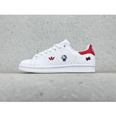 아디다스 스탠 스미스 X 헬로 키티  Hello Kitty x Adidas Originals Stan Smith HQ1901