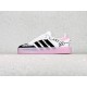 아디다스 x 클락스 x 헬로키티 아디다스 오리지널스 삼바 8th Street Samba "Chalk White" ID7295
