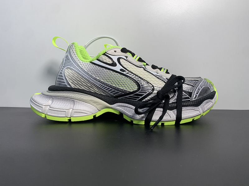 발렌시아가 Phantom Sneaker BLG 10023