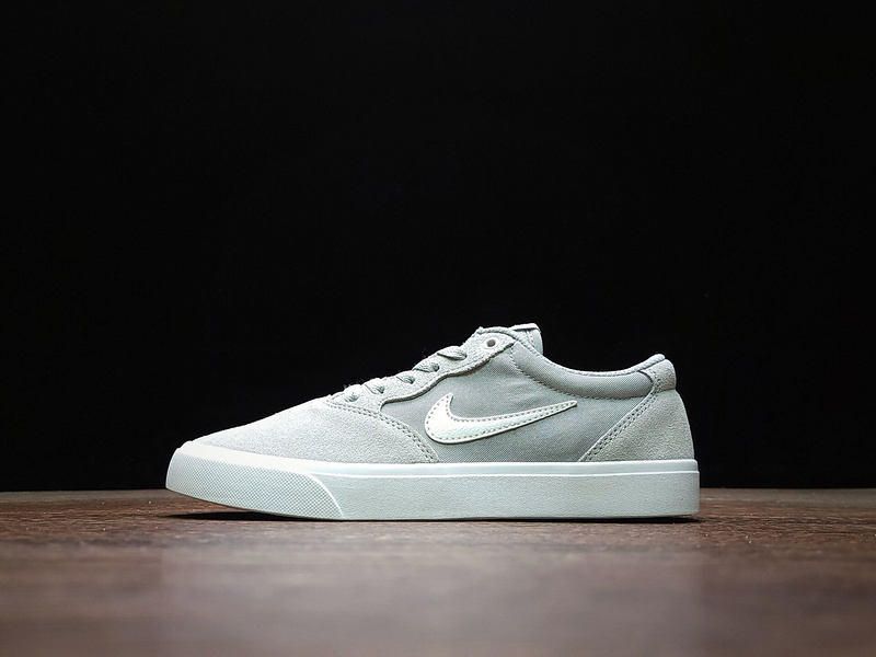 나이키 SB 크론 솔라소프트 Nike SB Chron Solarsoft SLR CD6278-003