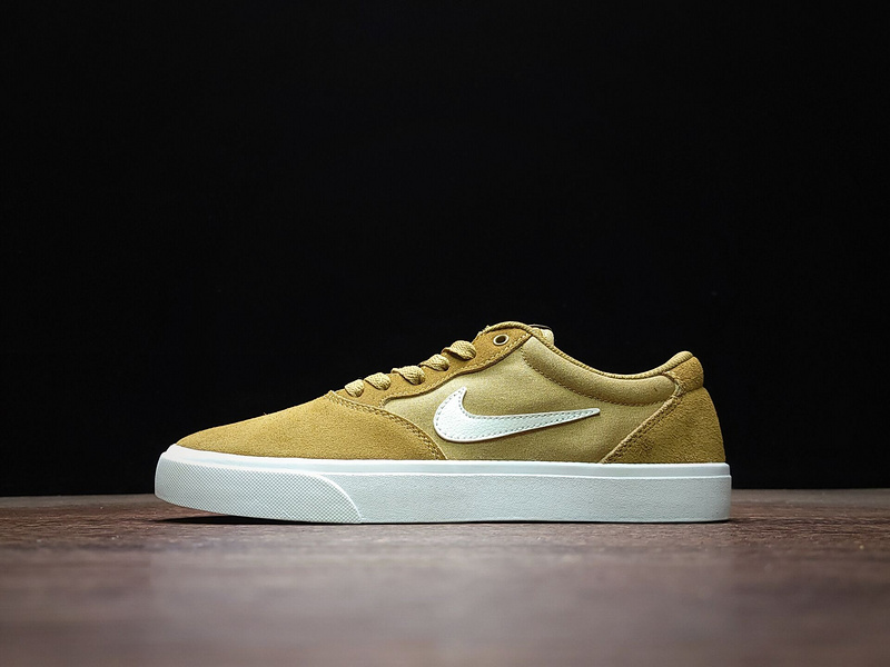 나이키 SB 크론 솔라소프트 Nike SB Chron Solarsoft SLR CD6278-200