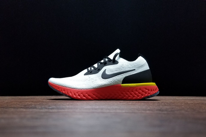 나이키 에픽 리액트 플라이니트 NIKE Epic React Flyknit “TrueWhite” AQ0067-103