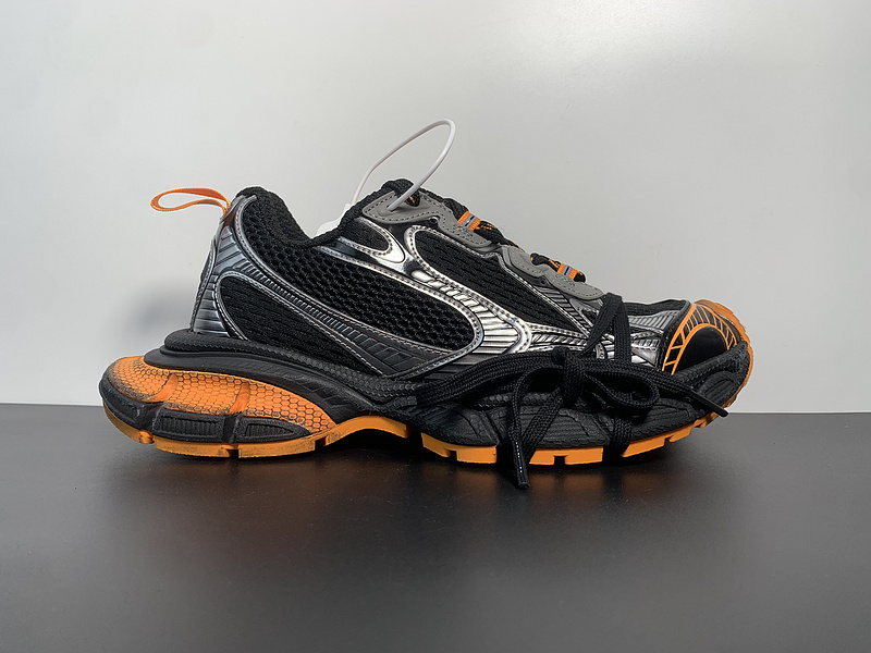 발렌시아가 Phantom Sneaker BLG 10005