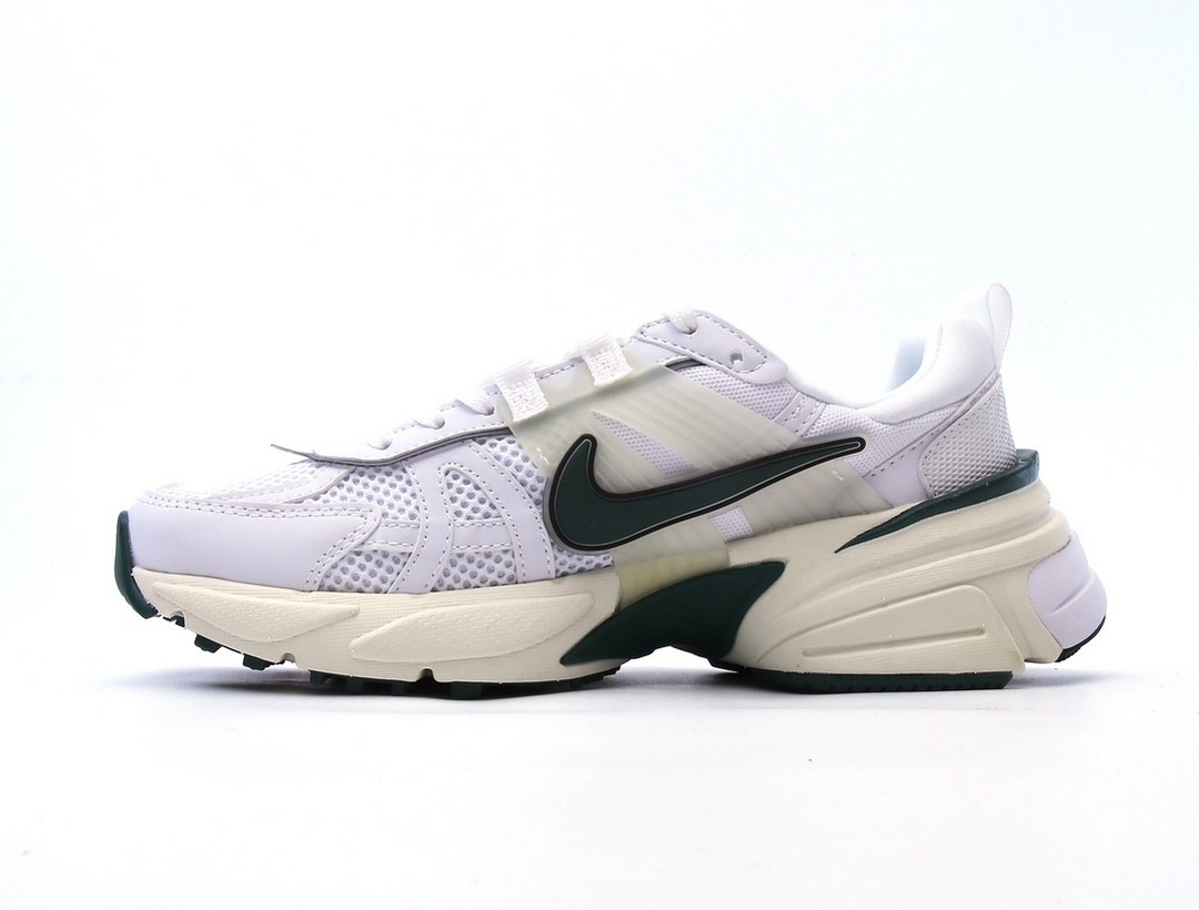 나이키 V2K 런 NIKE V2K RUN FD0736 NVK190009