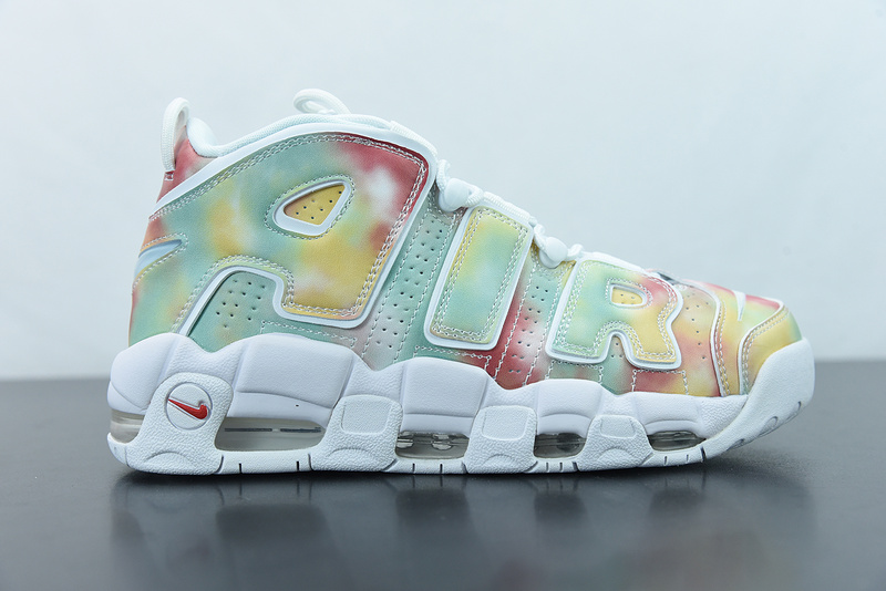 나이키 에어 모어 업템포 NIKE AIR MORE UPTEMPO AV3809-700