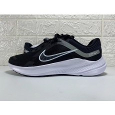 나이키 줌 퀘스트 5 NIKE ZOOM QUEST 5 DD0204-001