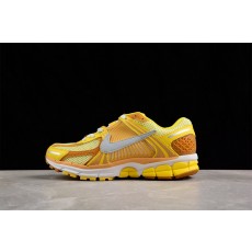 나이키 줌 보메로 5 SP NIKE zoom Vomero 5 SP FJ4453-765