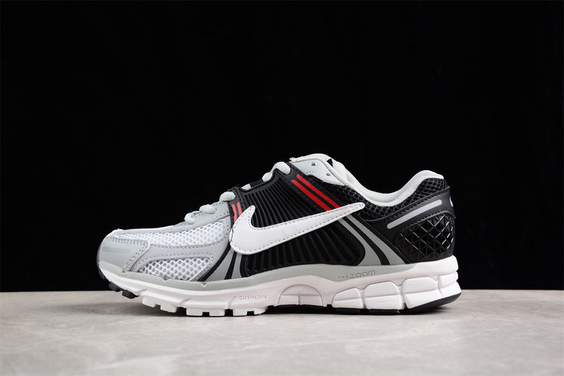 나이키 줌 보메로 5 SP NIKE zoom Vomero 5 SP FD0533-066