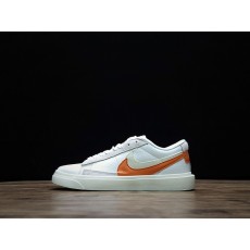 나이키 사카이 블레이저 로우 nike sacai Blazer Low BV0076-107