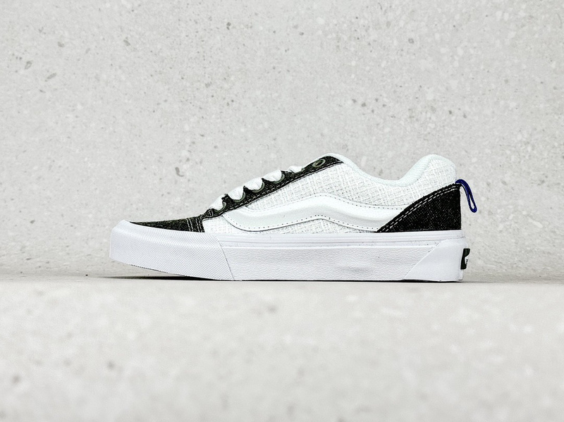 반스 Vans Vault Knu-Skool VR3 VAN10047