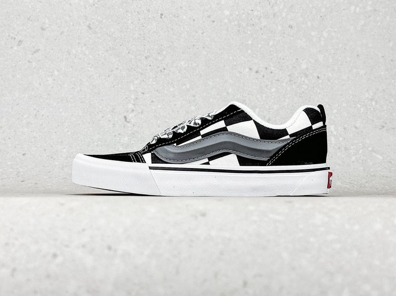 반스 Vans Vault Knu-Skool VR3 LX VAN10011