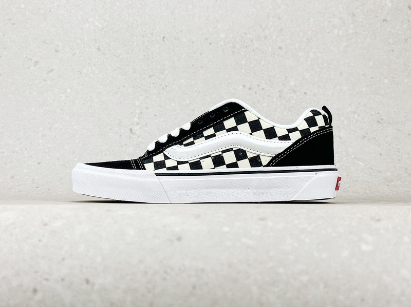 반스 Vans Vault Knu-Skool VAN10008