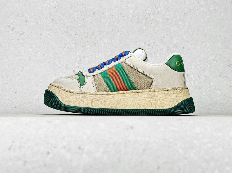 구찌 스크리너 플랫폼 GG  Gucci Screener Platform GG 756465 0YIA0 9547 GCI10052
