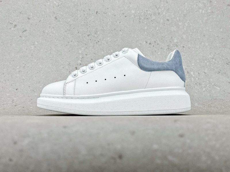 알렉산더 맥퀸 오버솔 Alexander McQueen oversized MCQ10057