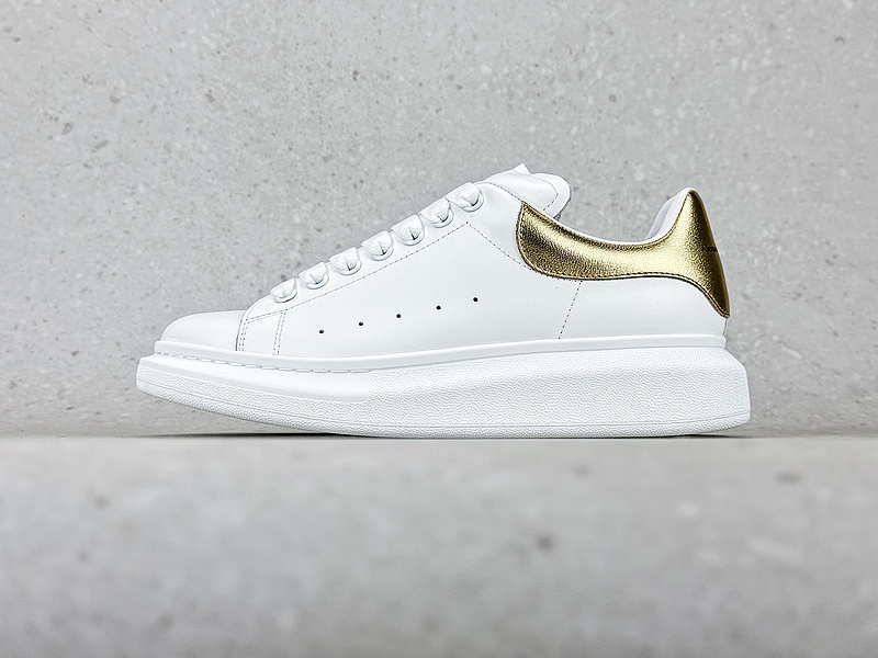 알렉산더 맥퀸 오버솔 Alexander McQueen oversized MCQ10023