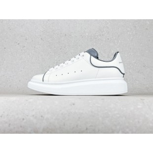 알렉산더 맥퀸 오버솔 Alexander McQueen White Reflective MCQ10001
