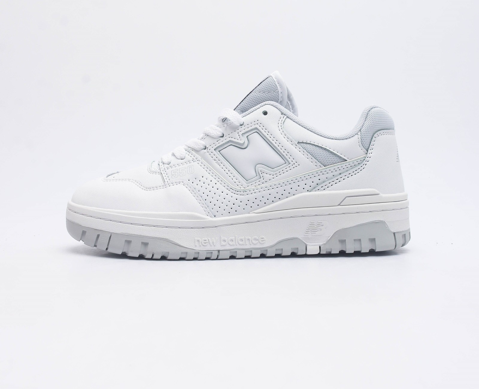 뉴발란스 x 에메 레온 도르 550 New Balance x Aime Leon Dore 550 BBW550ALD
