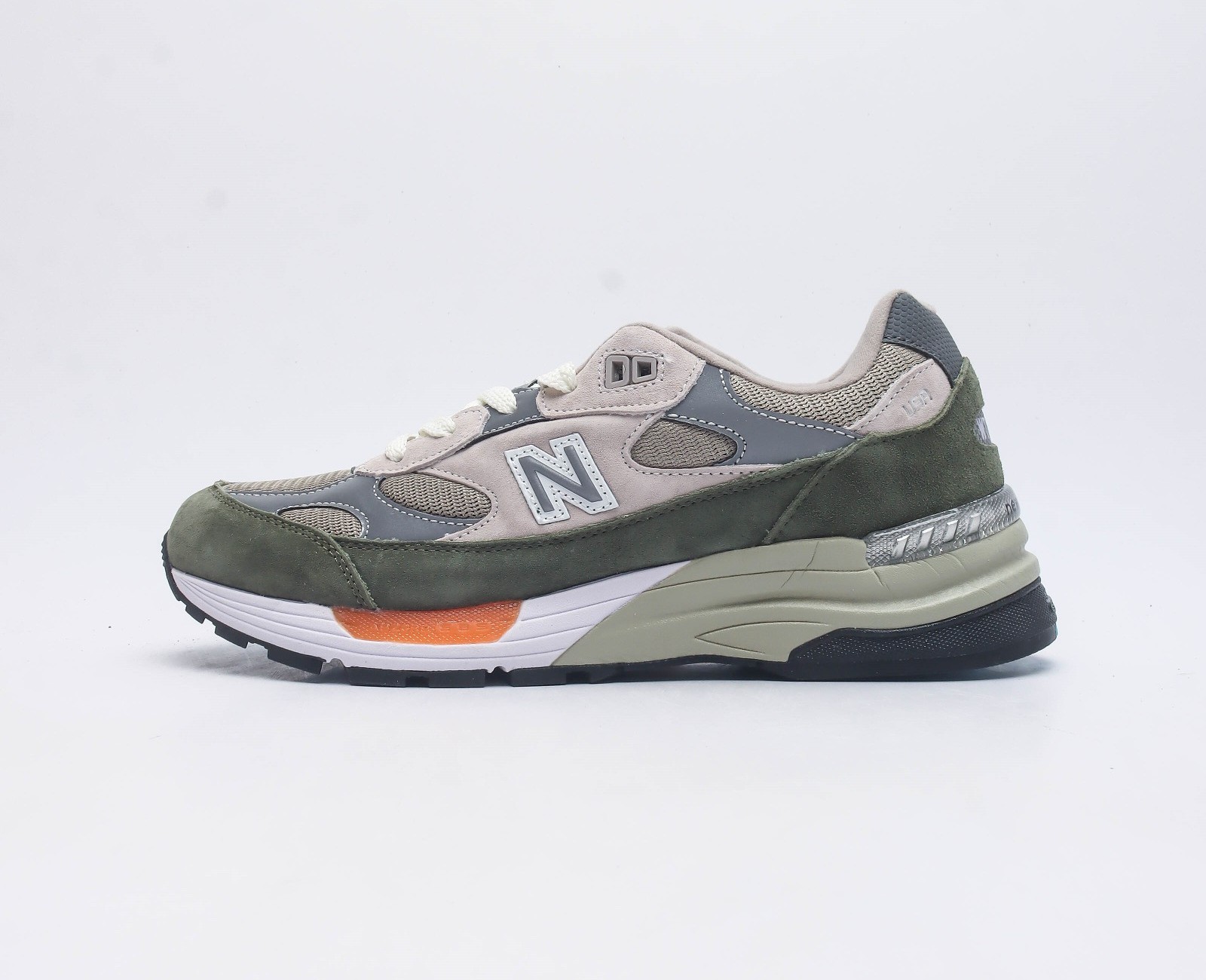 뉴발란스 New Balance M992WT