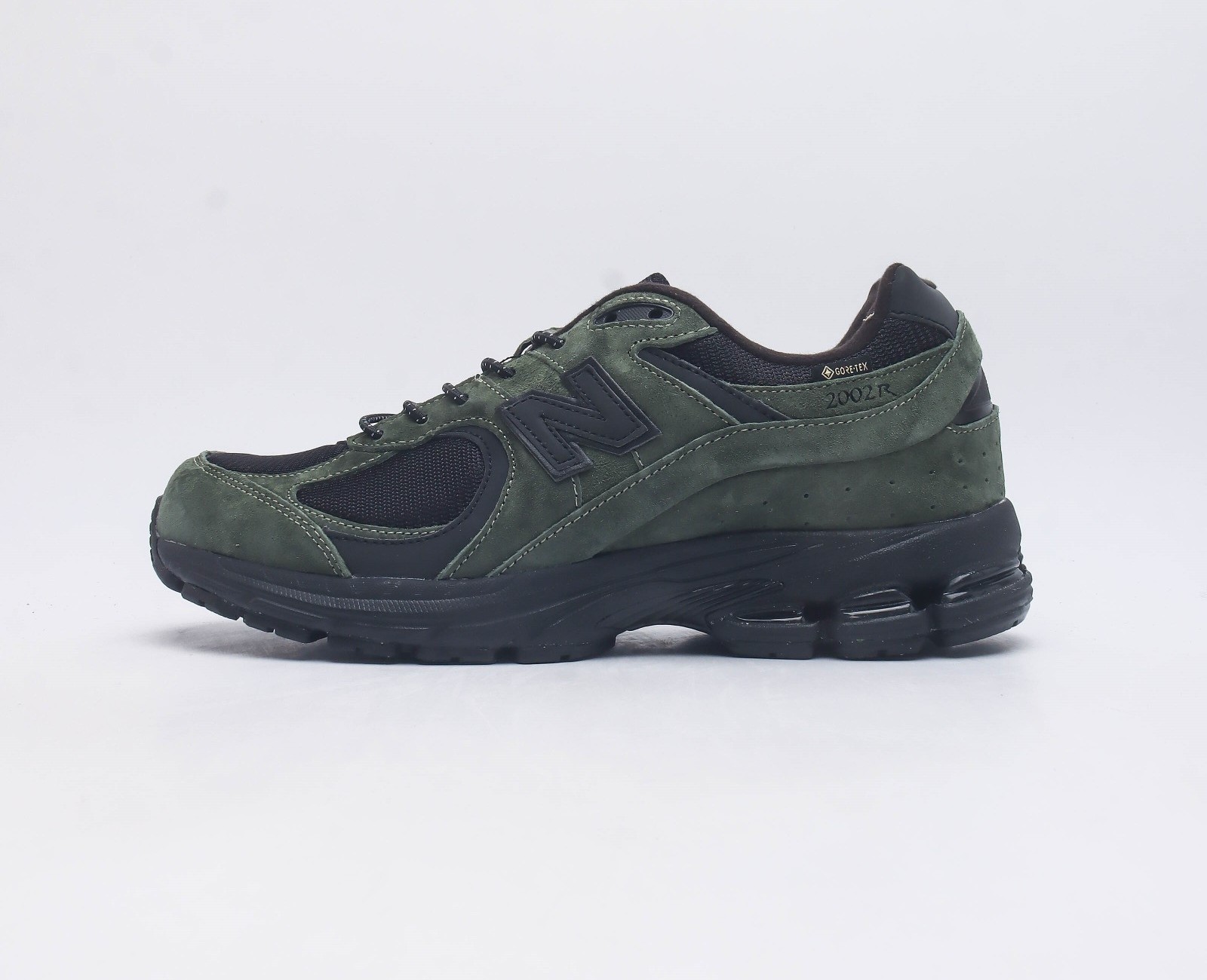 뉴발란스 New Balance 2002R M2002RXY