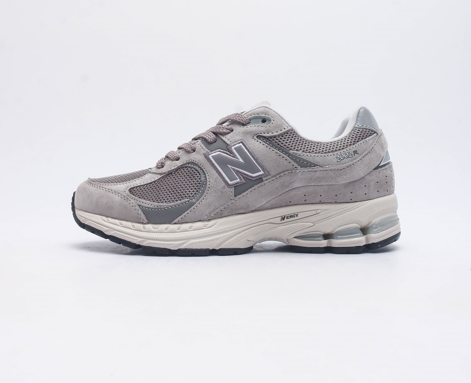 뉴발란스 New Balance 2002R ML2002RA 3