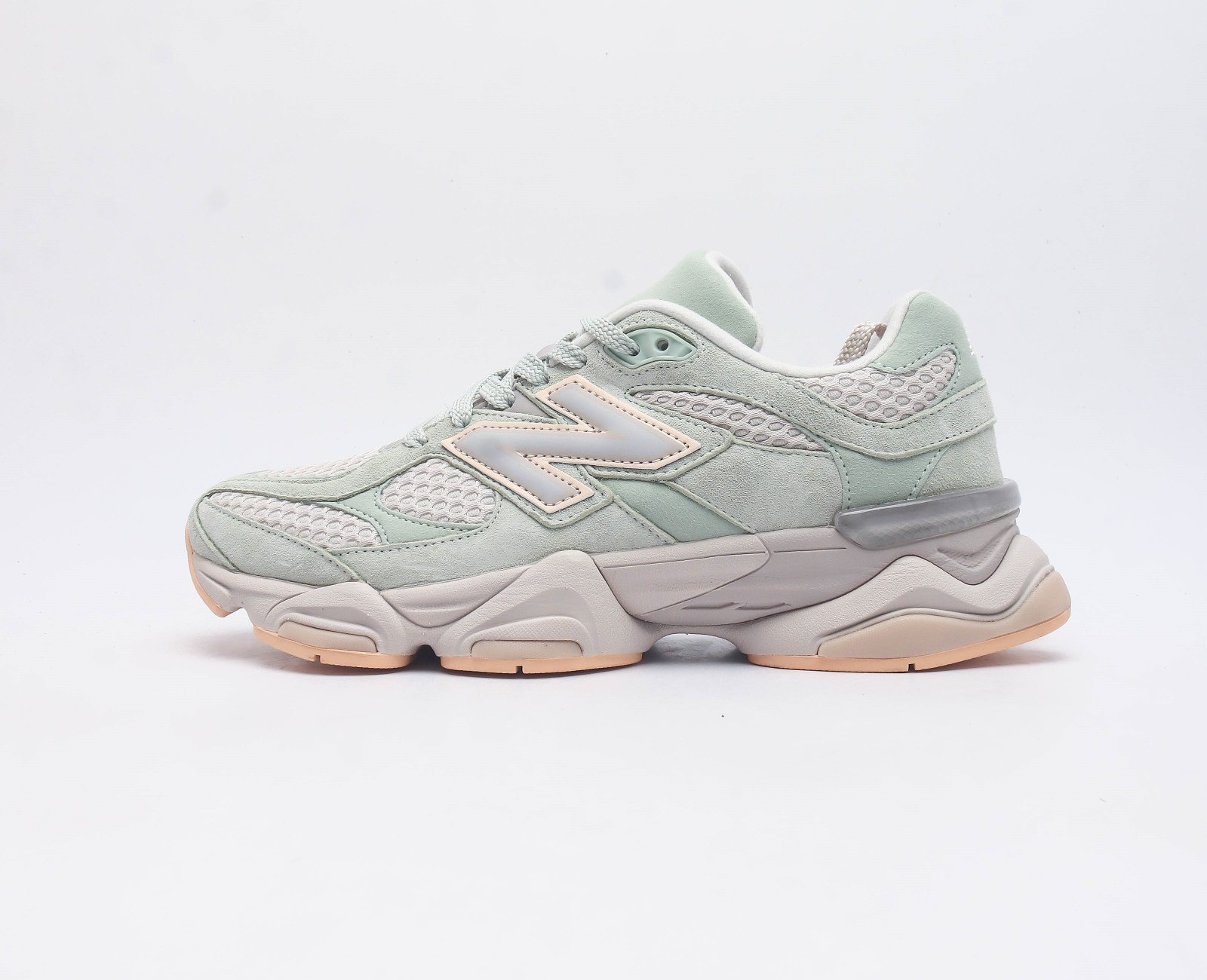 뉴발란스 New Balance 9060  U9060WA1