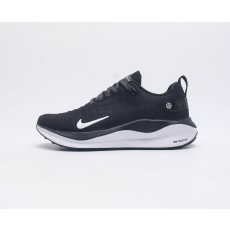 나이키 리액트 인피니티 런4 플라이니트 Nike React Infinity Run4 Flyknit DR2670-001