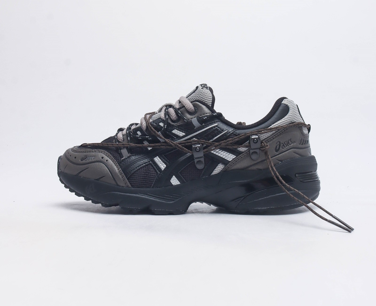 아식스 x 앤더슨벨 젤 1090 블랙 실버 Asics x Andersson Bell Gel-1090 Black Silver 1203A115-006