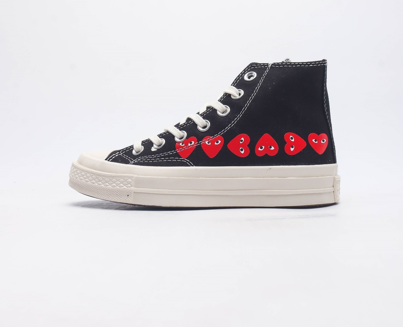 컨버스 x 플레이 꼼데가르송 척 70 하이 멀티 하트 블랙 Converse x Play Comme des Garcons Chuck 70 Hi Multi Heart Black A08147C