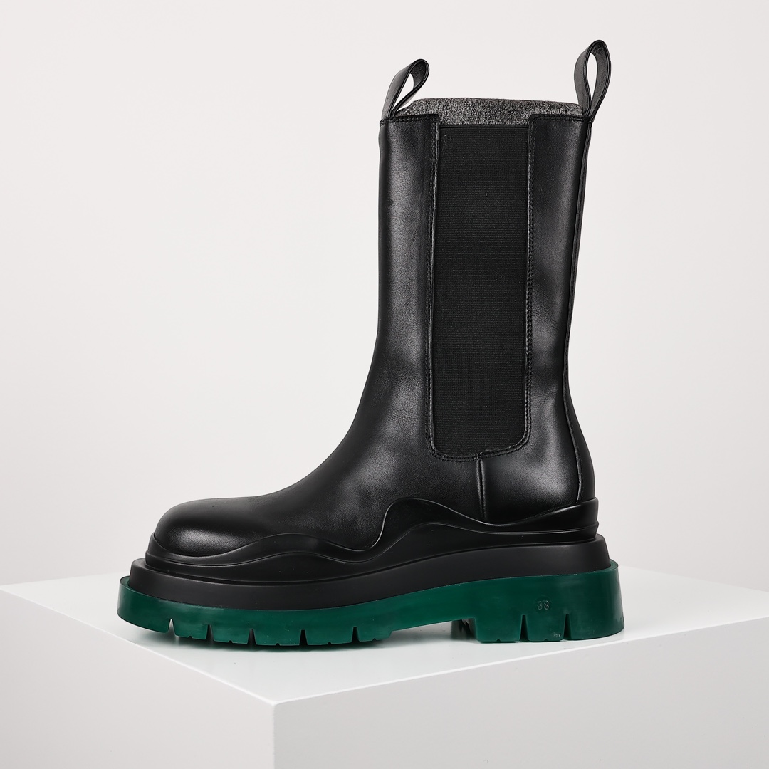 보테가 베네타 BOTTEGA VENETA 타이어 첼시 부츠