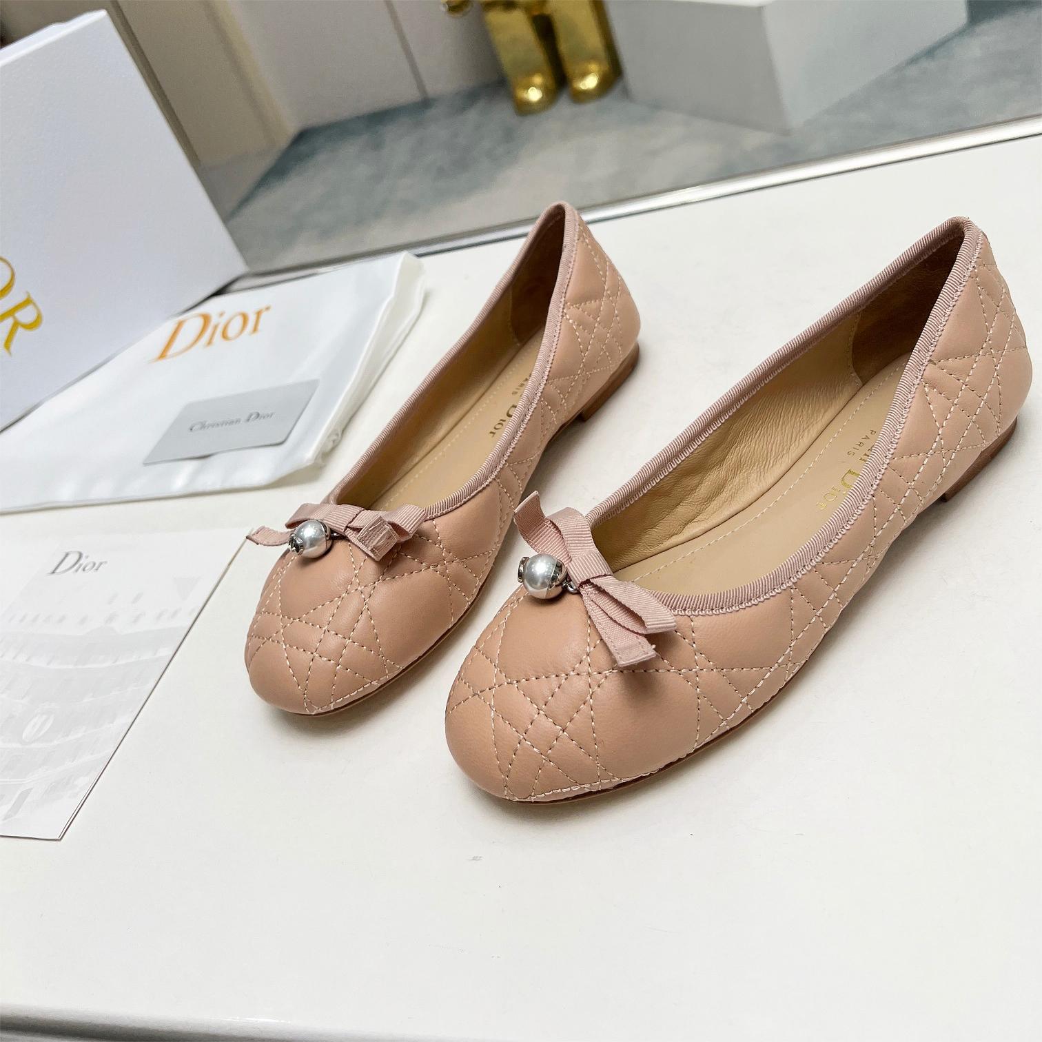 디올 발레 플랫 슈즈 Christian Dior BALLET FLAT KDB877CQC_S21U