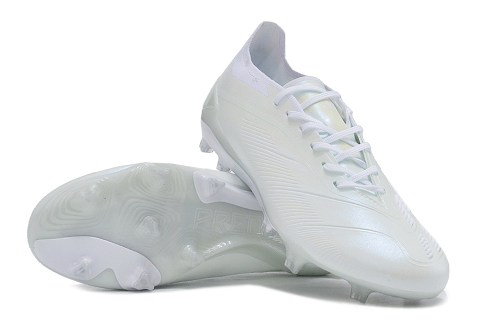 아디다스 축구화 프레데터 애큐러시 FG 부츠 Adidas PREDATOR ACCURACY FG BOOTS